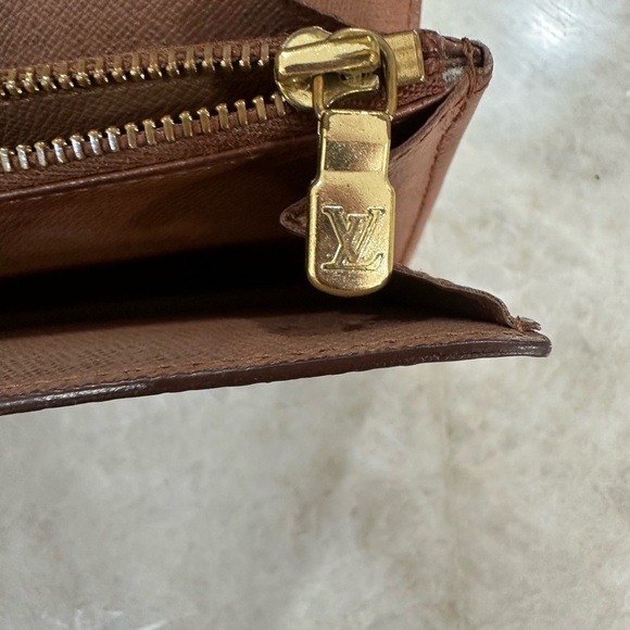 Louis Vuitton Monogram Portefeiulle Sarah Long Bifold Wallet Brown - Picture 14 of 15